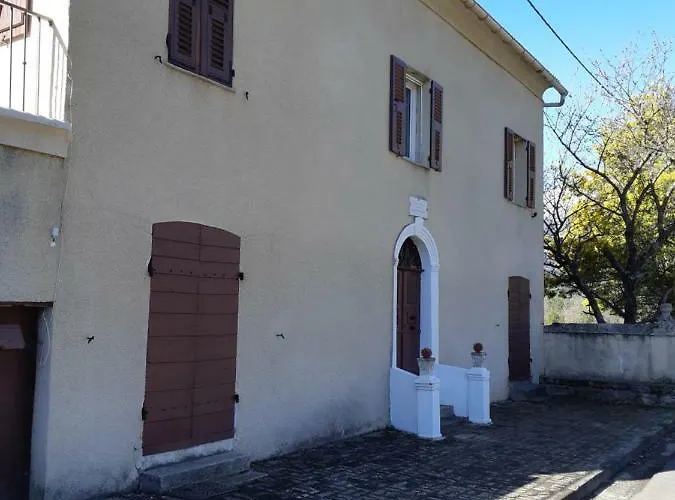 Casa San Salvadore