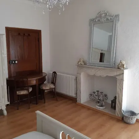 Casa San Salvadore Guest house Favalello